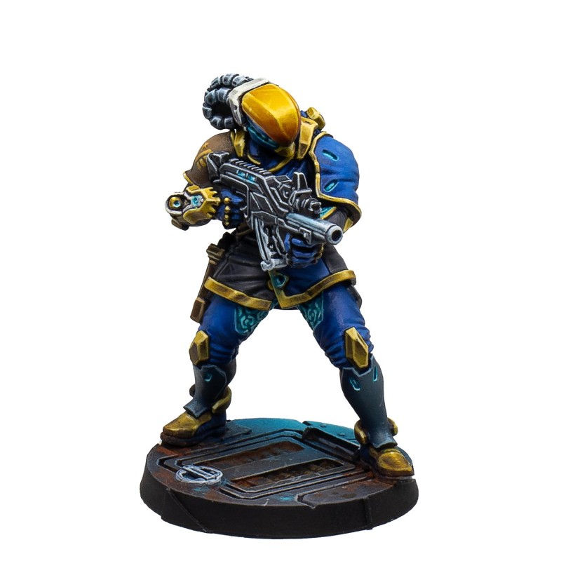 1108  Infinity - Raveneye Officer