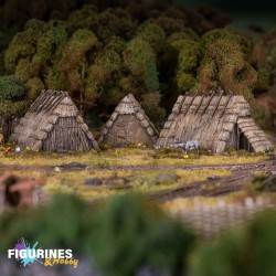 Victrix Miniatures – Dark Ages Hut | 3 maisons